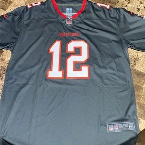 NWT Tom Brady Tampa Bay Buccaneers Jersey - Size L